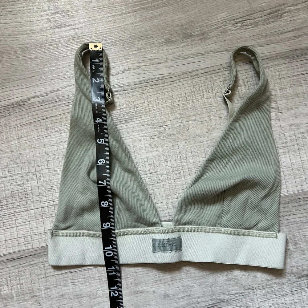 SKIMS Plunge Bralette Mineral Sage Green Small - Picture 10 of 11